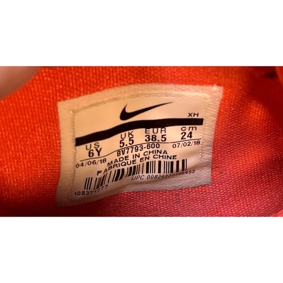 Nike Kyrie 4 GS‎ Lucky Charms Shoes Youth 6Y BV7793-600 Basketball Sneakers - Picture 12 of 13